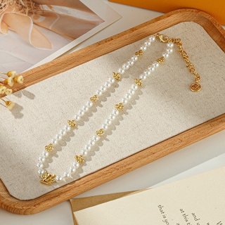 Stylish Louis Vuitton Necklace My LV Pearl Fake M01990