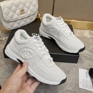 Boutique Chanel Suede CC Logo Black Sneakers Replica shi19434
