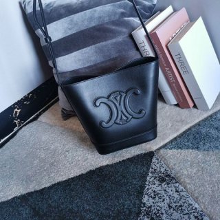 No. 1 in cumulative sales! Celine Replica Small Bucket Cuir Triomphe / Smooth Calfskin 198243DU338