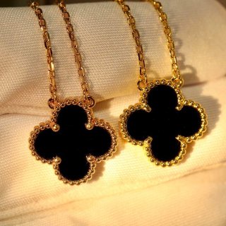 Alhambra replica ★ Van Cleef & Arpels ★ Vintage Alhambra ★ Pendant? VCARA45800