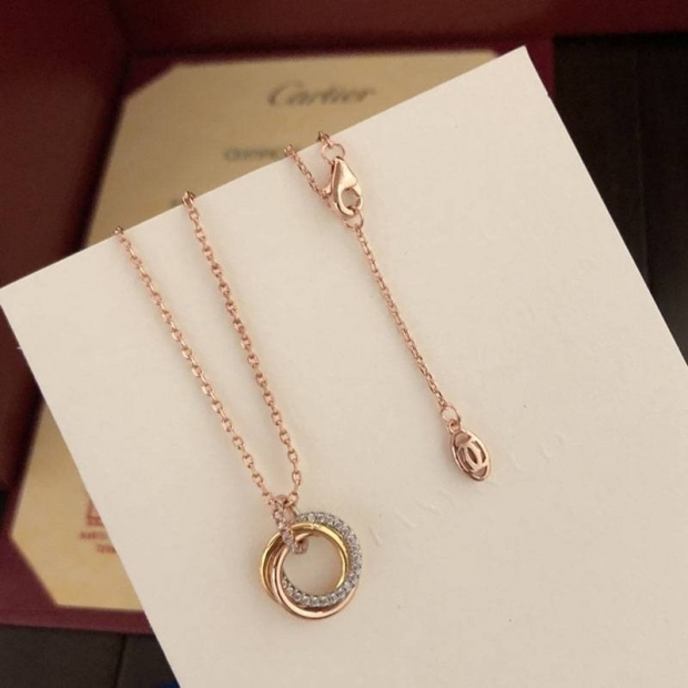 Classic Cartier Trinity Necklace Replica kad94000
