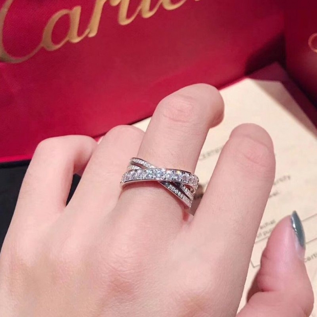 Very popular all over the world! Ready to ship! Cartier Etincel de Ring replica with tax included kak36914