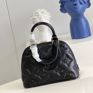 Love at first sight? ☆Louis Vuitton☆ Alma BB fake 2-way bag gift shoulder bag M59821