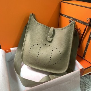 Perfect as a gift? Hermes Evelyn 28 TPM replica erx01920