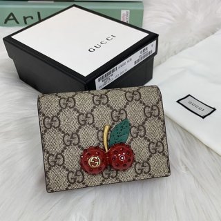 Very popular! Gucci cherry wallet copy ★ Cute cherry GG Supreme canvas card case (with coin and bill compartment) gus37265
