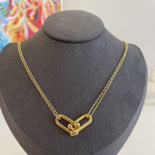 New for Spring: Tiffany & Co. Hardwear Double Link Pendant in 18k Gold Tid14261