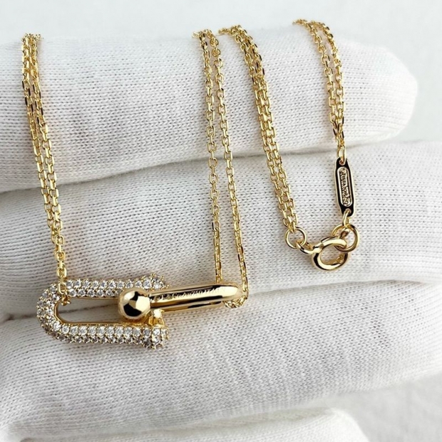 Rare Tiffany & Co. Hardware Double Link Pendant YG Tiw38236