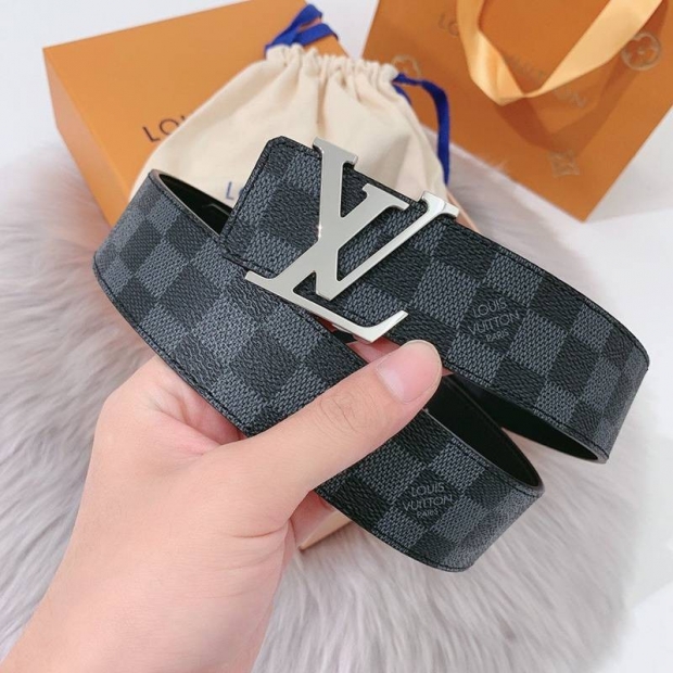 New for Autumn/Winter Louis Vuitton Replica Santur Damier Print 40MM Reversible Belt vus06239