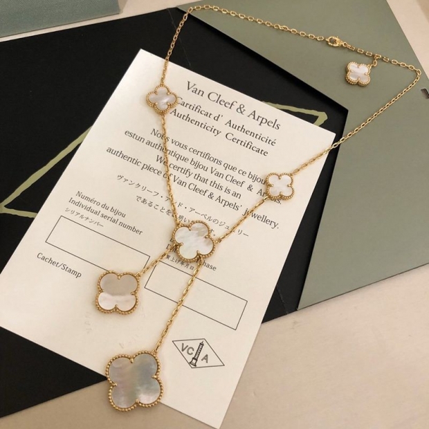 New for Spring: Van Cleef & Arpels Magic Replica Alhambra Necklace vas74229