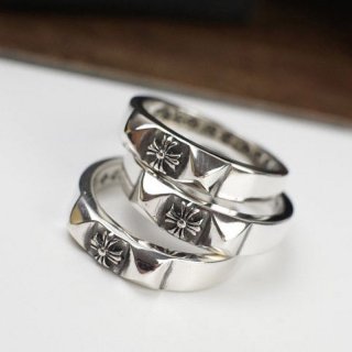 Eye-catching Chrome Hearts replica floral cross ring Kuu32921