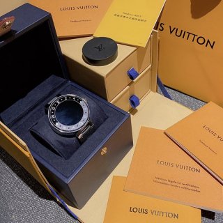 Hard to find Louis Vuitton smartwatch replica full touch screen 42mm vuh09134