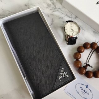 Prada Zippered Long Wallet Saffiano Triangle Replica 2MV836