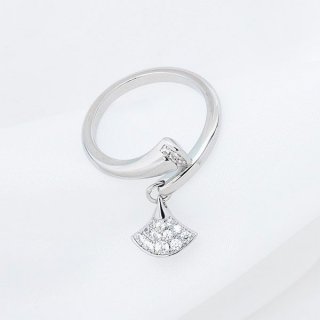 Hard to find fake Bulgari ring Diva Dream Diamond Buk69053
