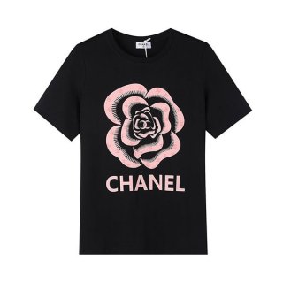 Love at first sight? Fake Chanel Camellia logo short sleeve T-shirt in black shh99359