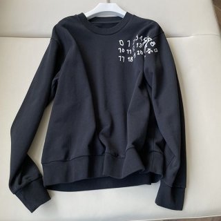 No. 1 in total sales! MM6 Number Logo Sweatshirt, Grade N, May 27720