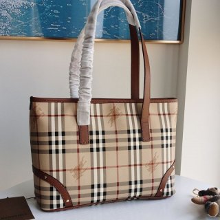 ☆Super popular☆ Burberry extra large check beach tote fake Bad66352