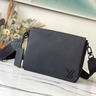 Louis Vuitton Messenger Replica LV Aerogram Shoulder Bag M57080