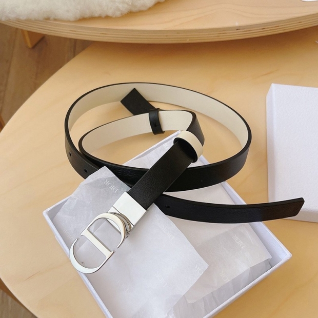 Very popular: Dior 30 Montaigne reversible belt replica 20mm dea16537