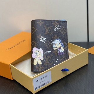 No.1 Popular Louis Vuitton Passport Case Replica M12237
