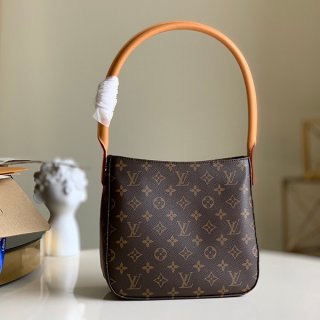 Very popular: Louis Vuitton fake Monogram Looping MM shoulder bag M51146