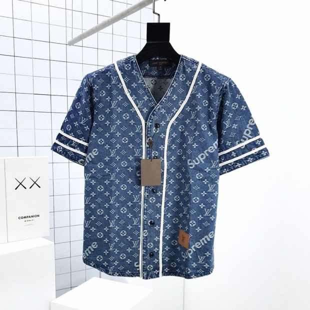 Eye-catching color Louis Vuitton Supreme fake jacquard denim baseball uniform Shy03746