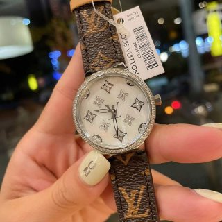 Very popular! Louis Vuitton watch Tambour Bijou fake lug diamond ladies 39mm vud72346