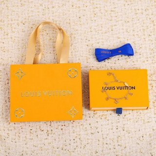 Louis Vuitton Replica Bracelet? Forever Young vus60187