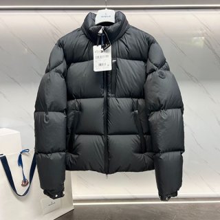 Moncler Besbre Down Jacket Replica mow17890