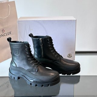 Moncler fake LARUE treck laced up boots zip up boots moc71140