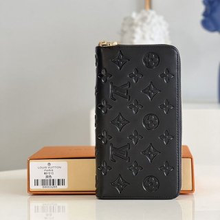Rare color Louis Vuitton Zippy Wallet Replica Long Wallet Lamb Leather M81512