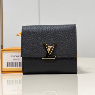 Louis Vuitton Portefeuille Capucines Replica XS Tri-fold Wallet vuj06562