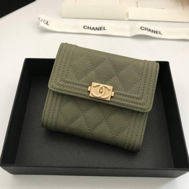 New Spring Chanel Tri-fold Wallet Copy Boy Chanel shm08979
