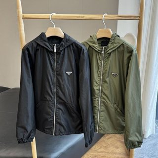Prada Hooded Nylon Jacket Replica Black/Green puc48782
