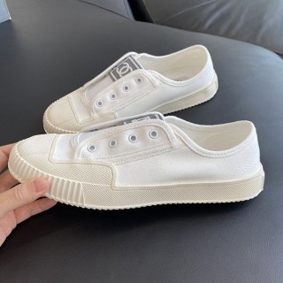 Chanel canvas sneakers replica white. Attention-grabbing! shp77414