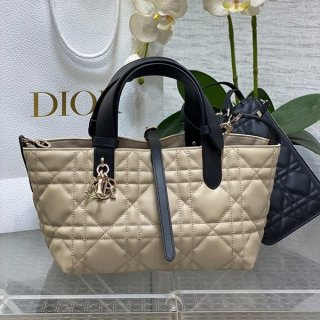 Easy to use Dior Toujours bag replica medium dea32633
