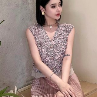 A nice Chanel vest ecru multicolor replica shz35481