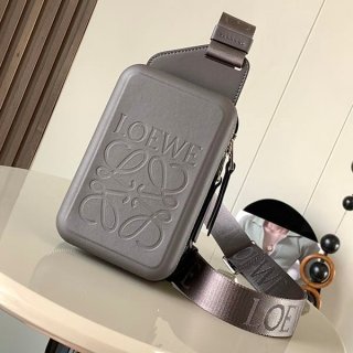 Latest and stylish Loewe replica Molded Sling calfskin sling bag loo15477