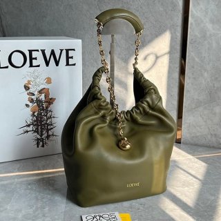 Boutique Loewe Replica Squeeze Bag Small 2 Sizes lov90602