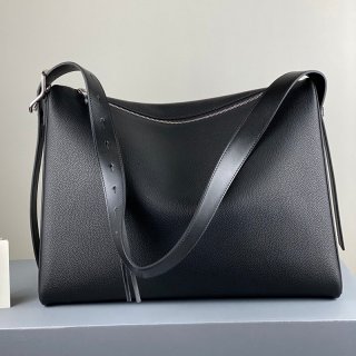 ☆Super popular☆Loewe shoulder bag copy Berlingo grained calf large lop50262