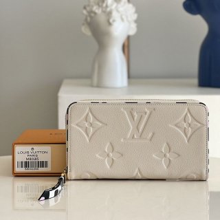 21FW Louis Vuitton Zippy Wallet Leopard Print Long Wallet Replica M80685