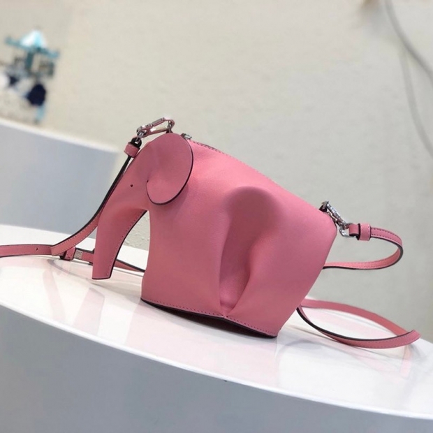 ☆New item☆ Loewe replica elephant pouch shoulder bag lol87737