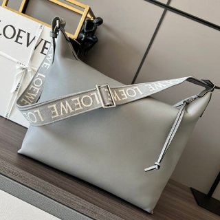 ★Popular in Japan! Loewe Shoulder Bag Replica Cuby Crossbody Bag loo54218