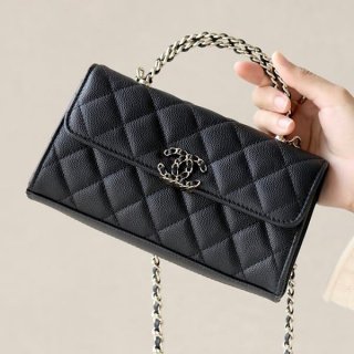 Rare Chanel knockoff chain clutch with pearl handle shi70462