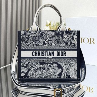Immediate delivery Dior book tote, grade n, medium size dee61718