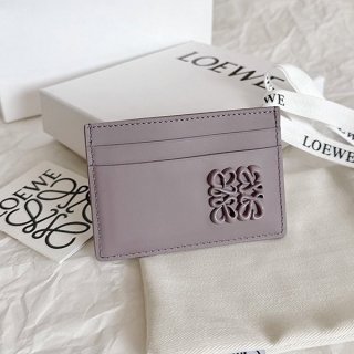 Perfect gift? Loewe coin card holder replica lop81036