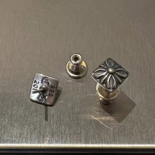 Perfect gift: Chrome Hearts Pyramid Stud Earrings, Replica Silver Kuk28590