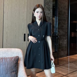 Recommended Dior Dior CD button dress der85655
