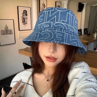 Perfect as a gift Celine denim bucket hat replica Ceb17667