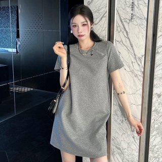 Sold out Prada short-sleeved dress puw28514
