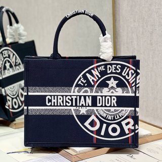 Love at first sight? Dior Book Tote Replica Medium Bag det04625